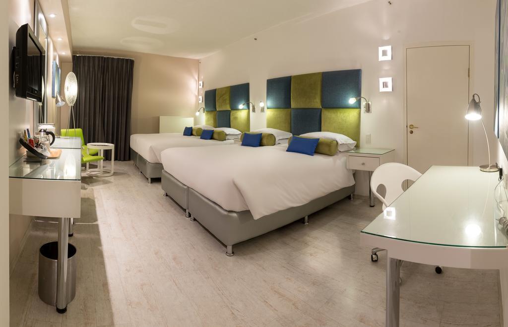 Peermont Metcourt Suites At Emperors Palace Kempton Park Esterno foto