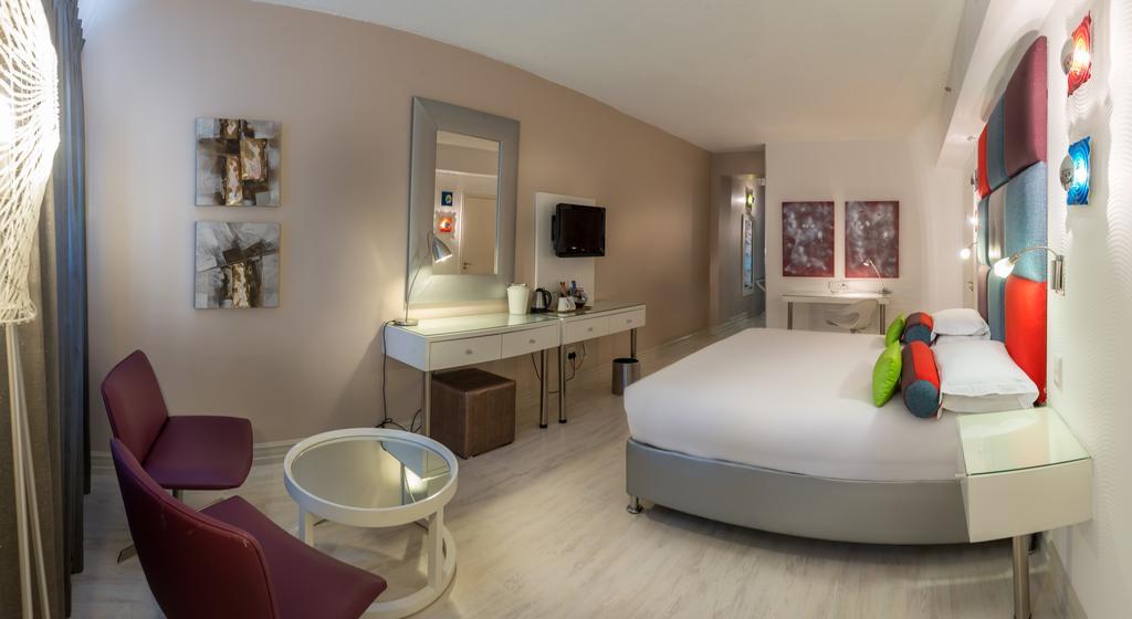 Peermont Metcourt Suites At Emperors Palace Kempton Park Esterno foto